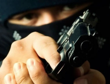 Φτιάχνει εκλογικό σώμα ο ΣΥΡΙΖΑ: Είσαι αλλοδαπός καταδικασμένος σε φυλάκιση; - Παίρνεις υπηκοότητα